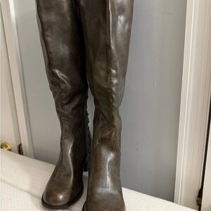 Rue21 Brown Lace Back Tall Riding style with Boots NWT Size 7–8